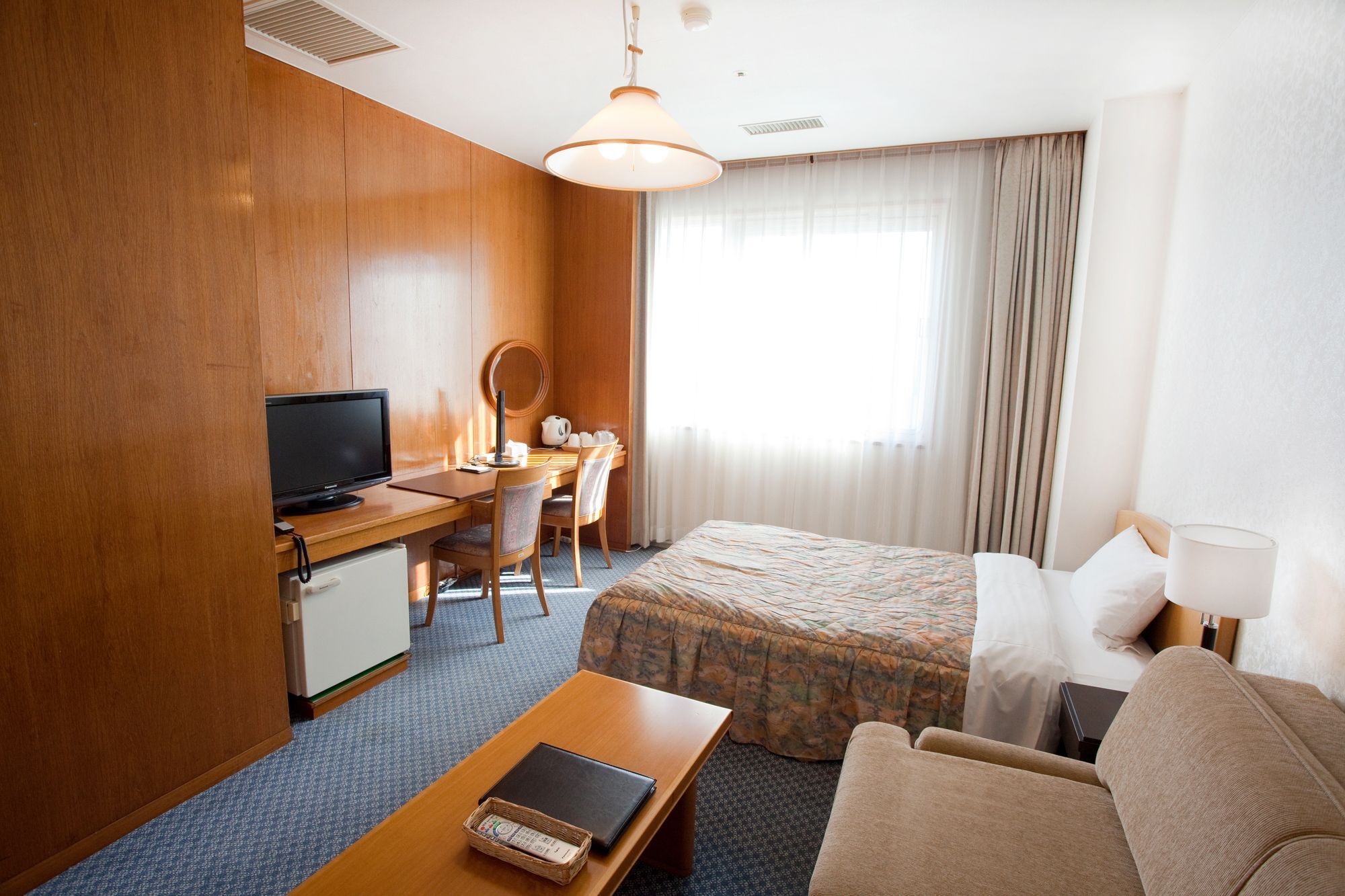 Hotel Mielparque Окаяма Екстериор снимка